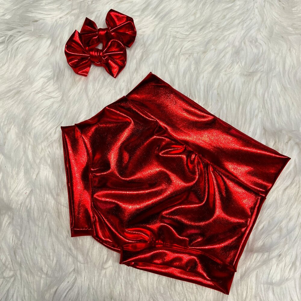 Red Metallic Bummy w/ 3 inch piggies 9-12 Months, Red Faux Leather Shorts
